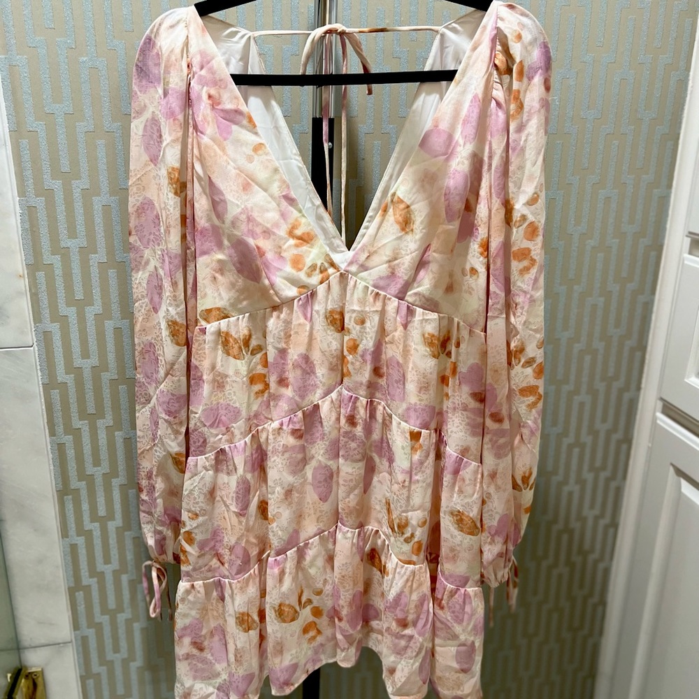House of Harlow 1960 x Sofie Richie fluera mini dress watercolor lillies